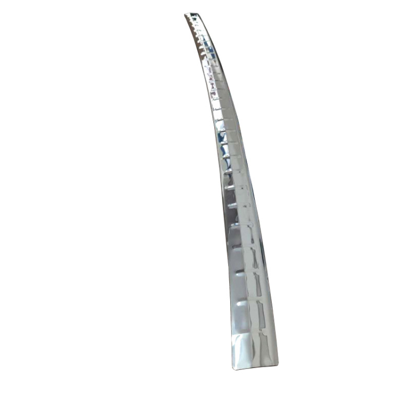 TRIM  ΠΟΡΤ ΜΠΑΓΚΑΖ ΧΡΩΜΙΟ ΜΕΤΑΛΛΙΚΟ ΓΙΑ TOYOTA COROLLA 2019+